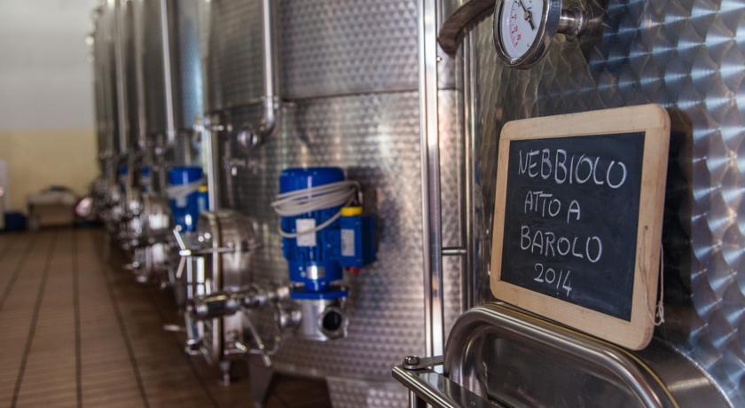 Cascina Arcangelo Raffaele Verduno Ngoại thất bức ảnh