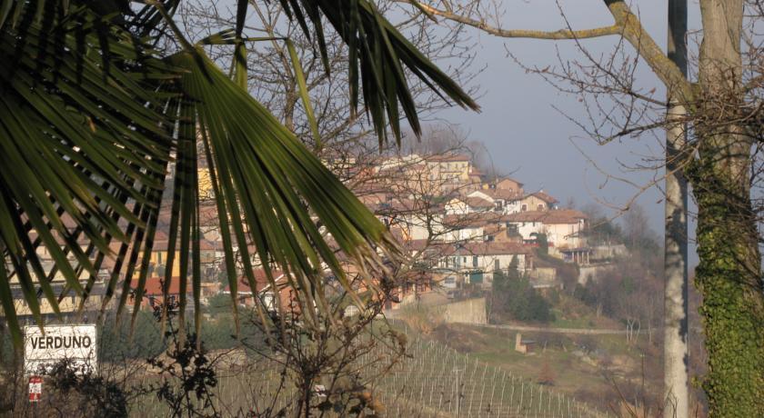 Cascina Arcangelo Raffaele Verduno Ngoại thất bức ảnh